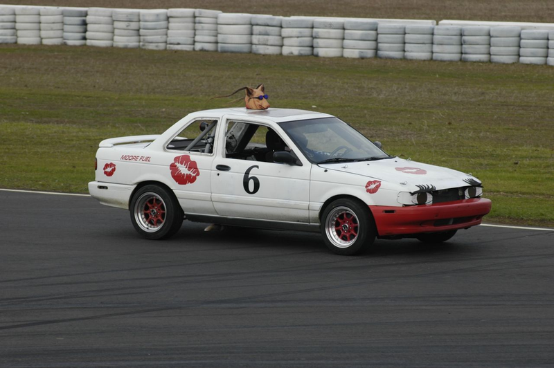 Illustration for article titled 24 Hours Of LeMons Arse Freeze-A-Palooza Über Gallery: Awesome Datsuns, Driven Nissans